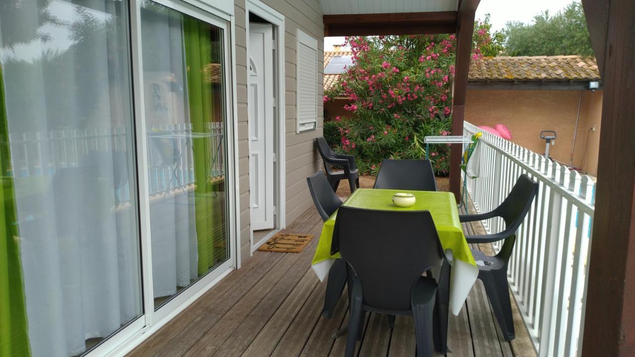 Le Chalet De Lylou Montady Extérieur photo